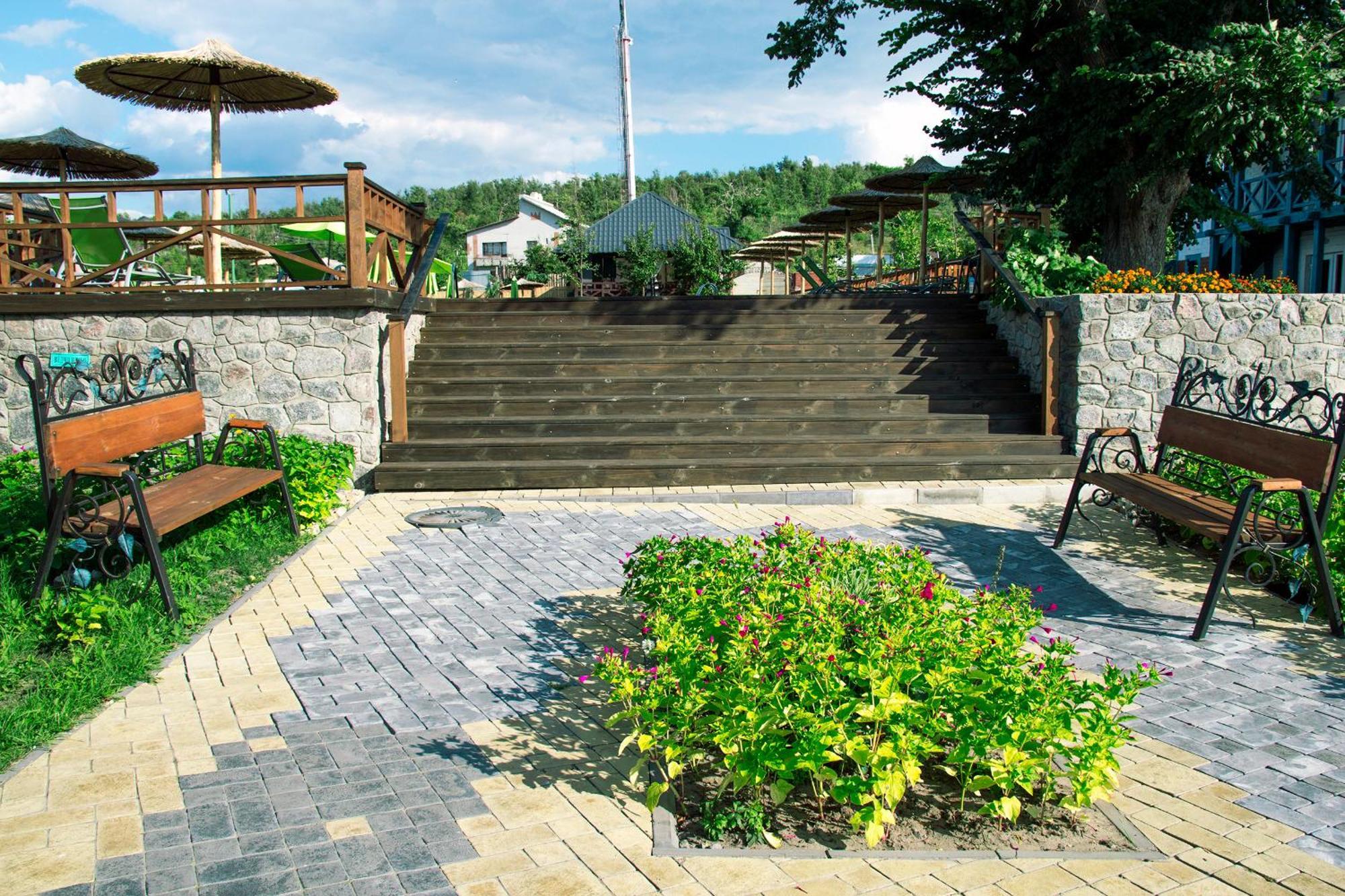 Mayak Resort Kam'yani Potoky Extérieur photo