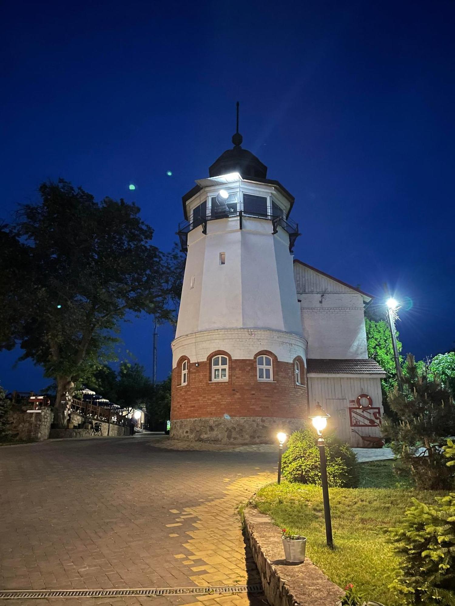 Mayak Resort Kam'yani Potoky Extérieur photo