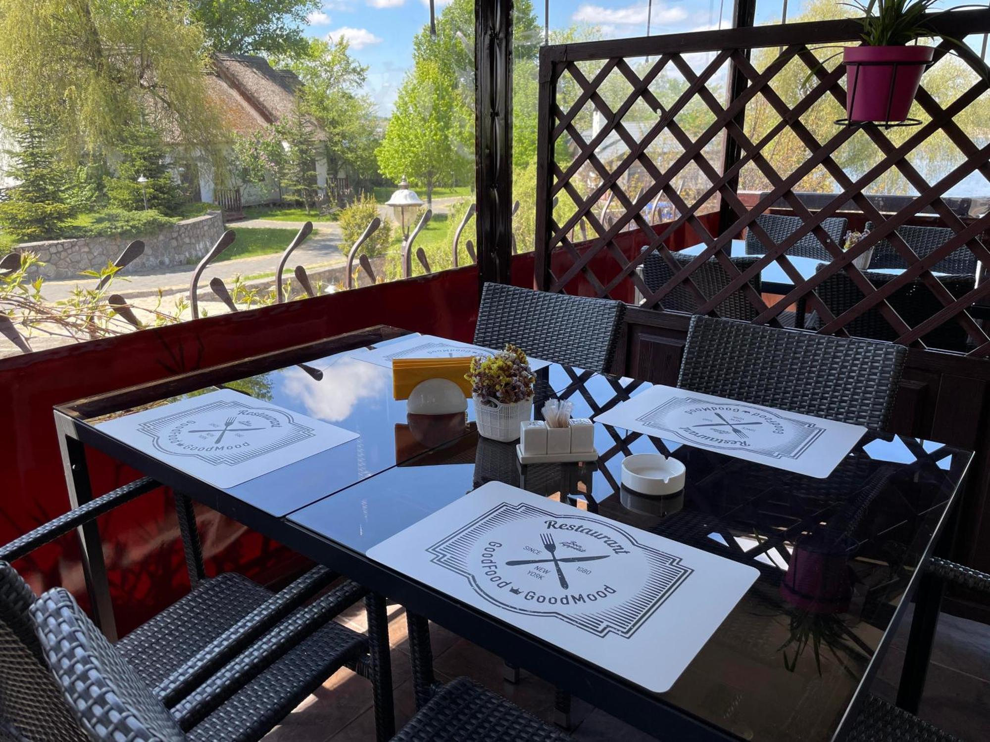 Mayak Resort Kam'yani Potoky Extérieur photo
