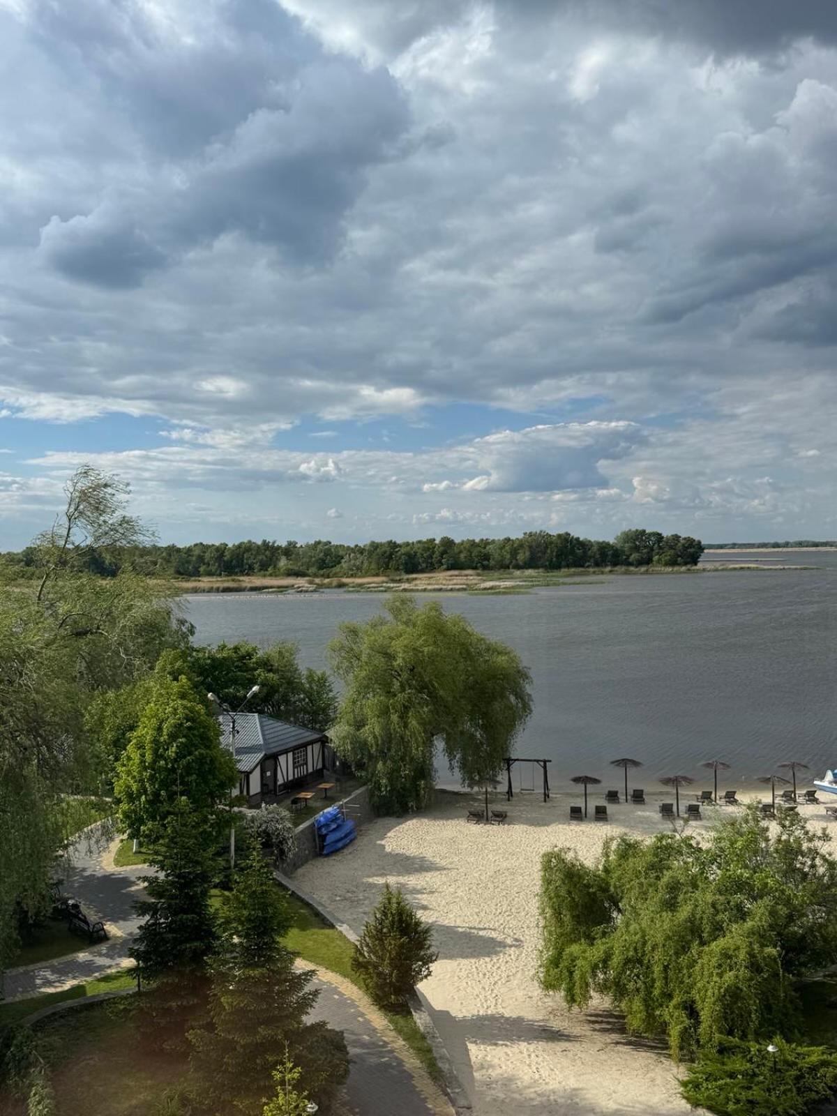 Mayak Resort Kam'yani Potoky Extérieur photo